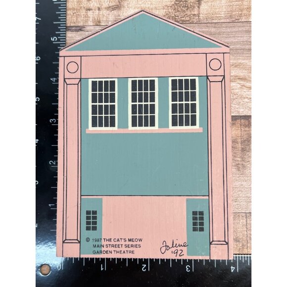 1987 The Cats Meow Village Main Street Series Garden Theatre Wooden Shelf Sitter - Picture 2 of 2